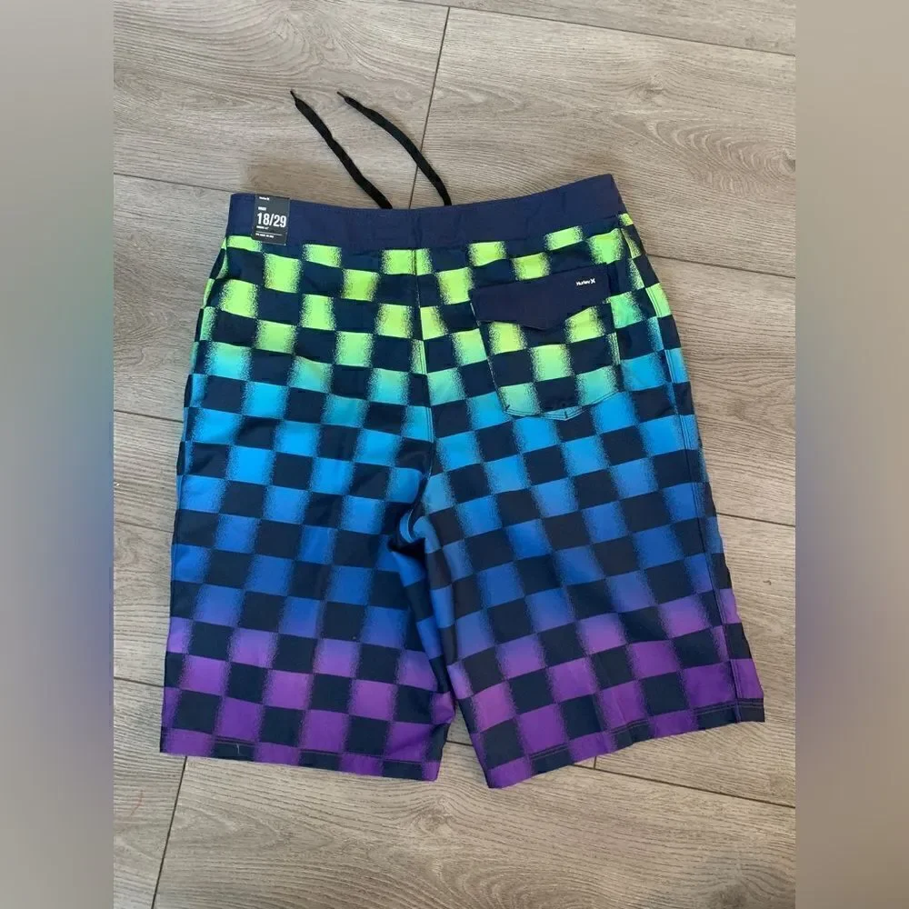 Hurley boys Obsidian inseam 9.5 sits above the knee